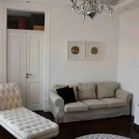 ホームステイ Casa Iza リスボン